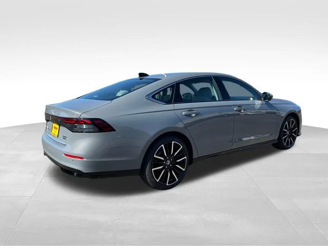 2026 Honda Accord Hybrid Touring - Photo 8