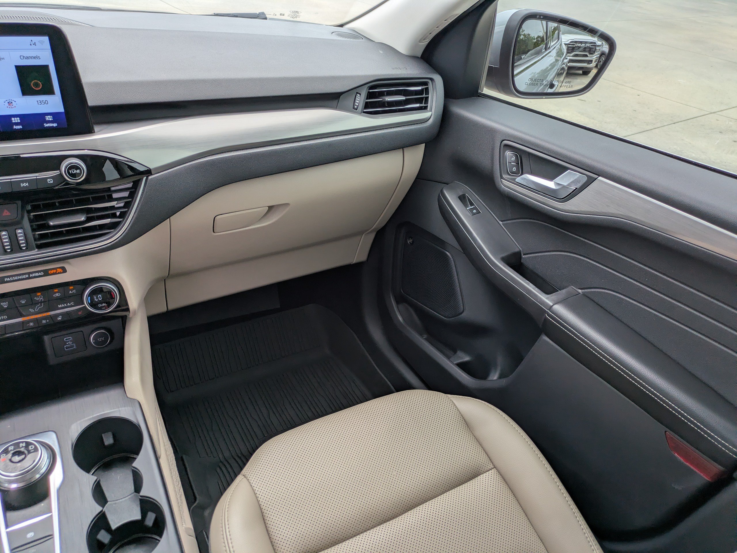 2021 Ford Escape Titanium - Photo 16