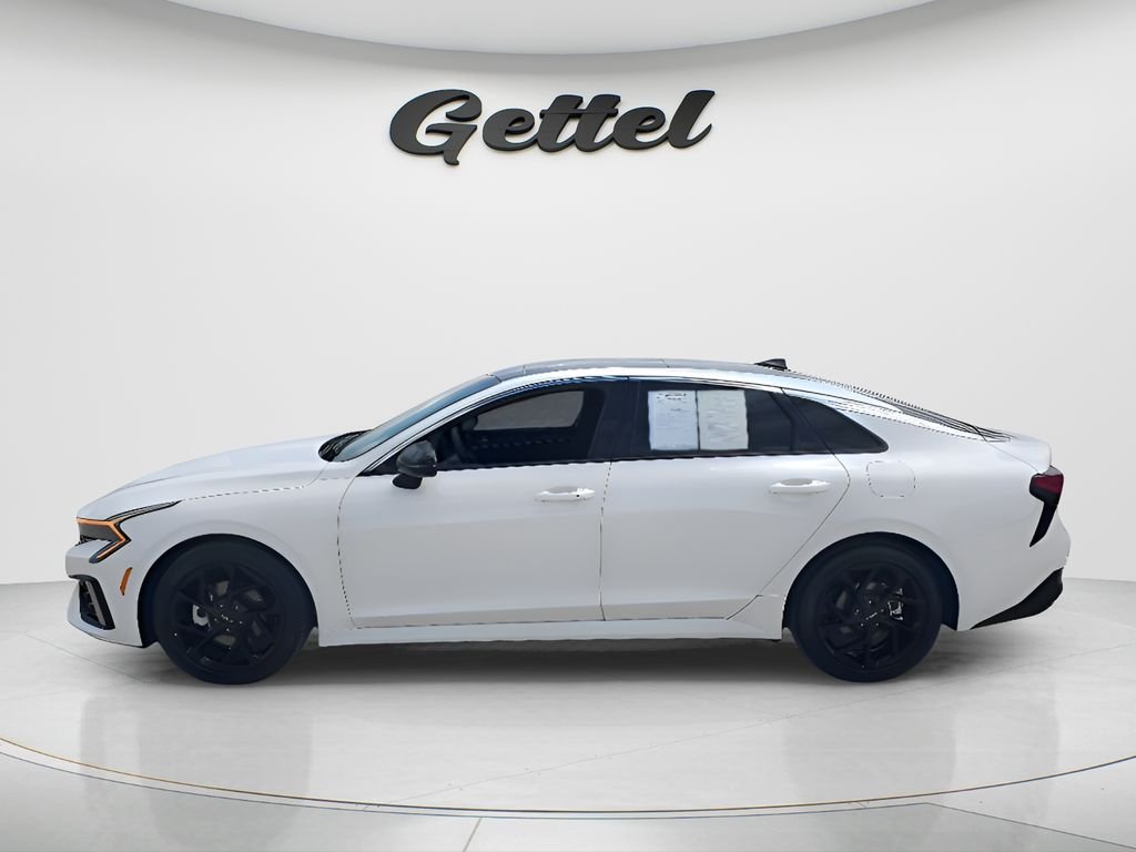 Certified Used 2026 White Kia GT-Line image 8