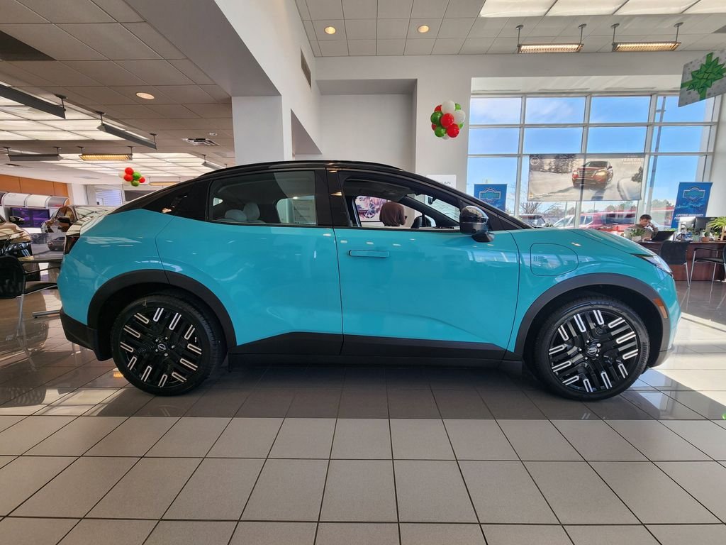 New 2026 Seabreeze Blue Pearl / Super Black Two-tone Nissan PLATINUM+ image 2