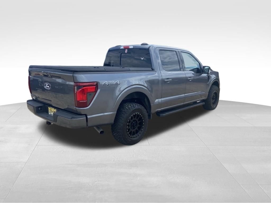 Used 2024 Gray Ford XLT image 18