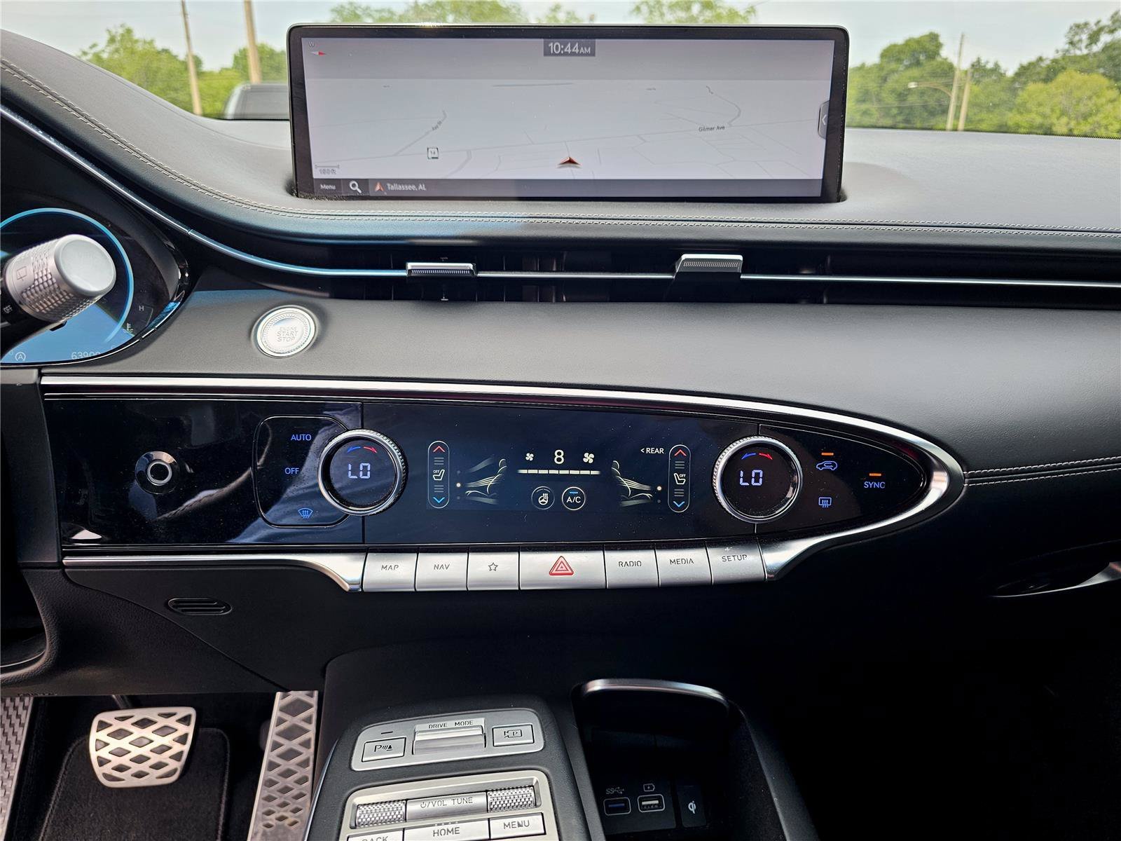 2023 GENESIS GV70 Standard - Photo 25