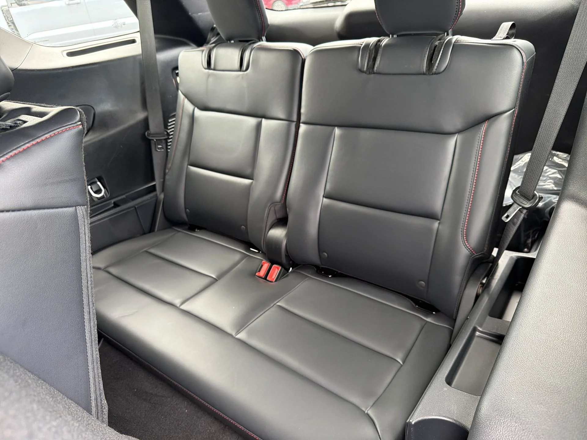 Certified Used 2025 Gray Metallic Ford ST-Line image 25