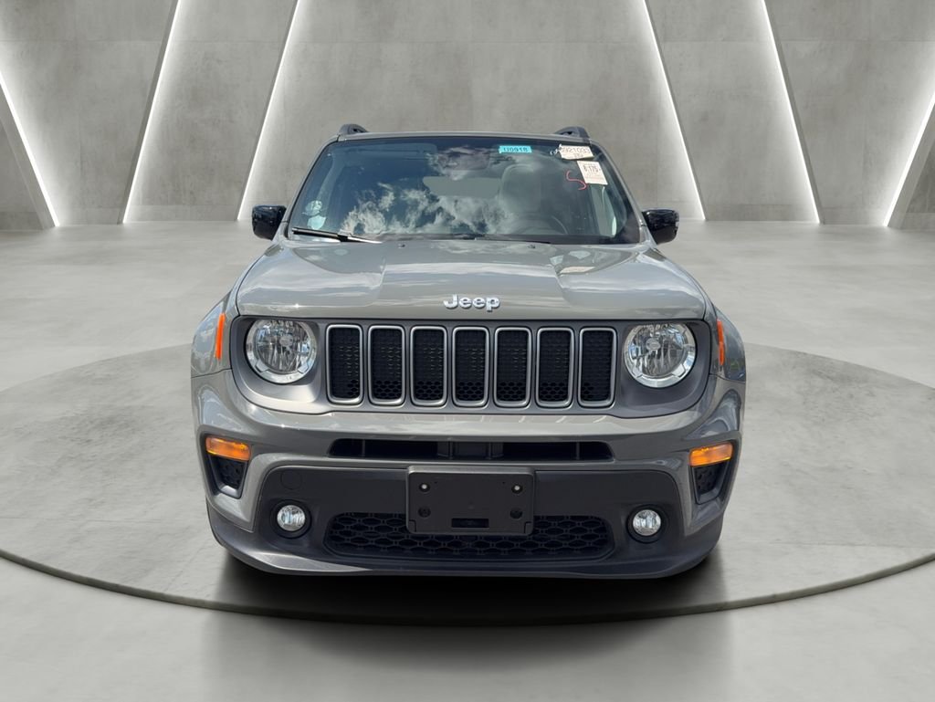 Used 2022 Gray Jeep Limited image 2