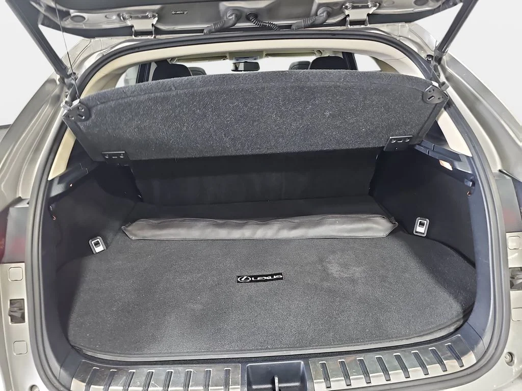 Used 2017 Silver Lexus 200t image 14