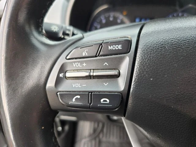 Used 2020 White Hyundai SEL image 34