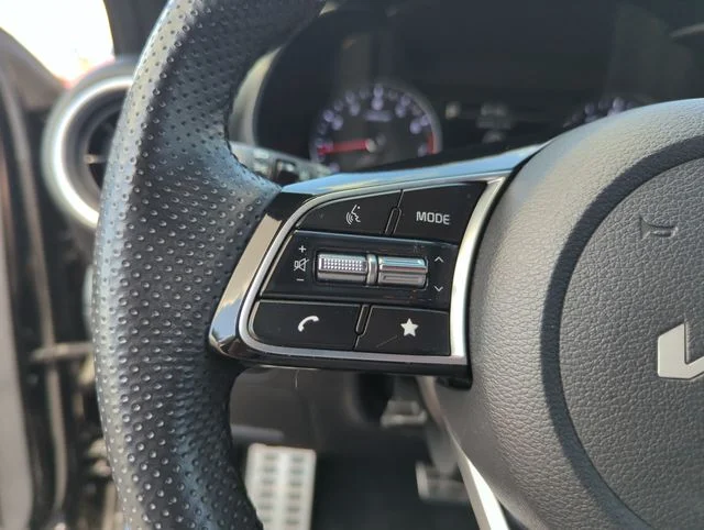Used 2022 Black Kia GT-Line image 41