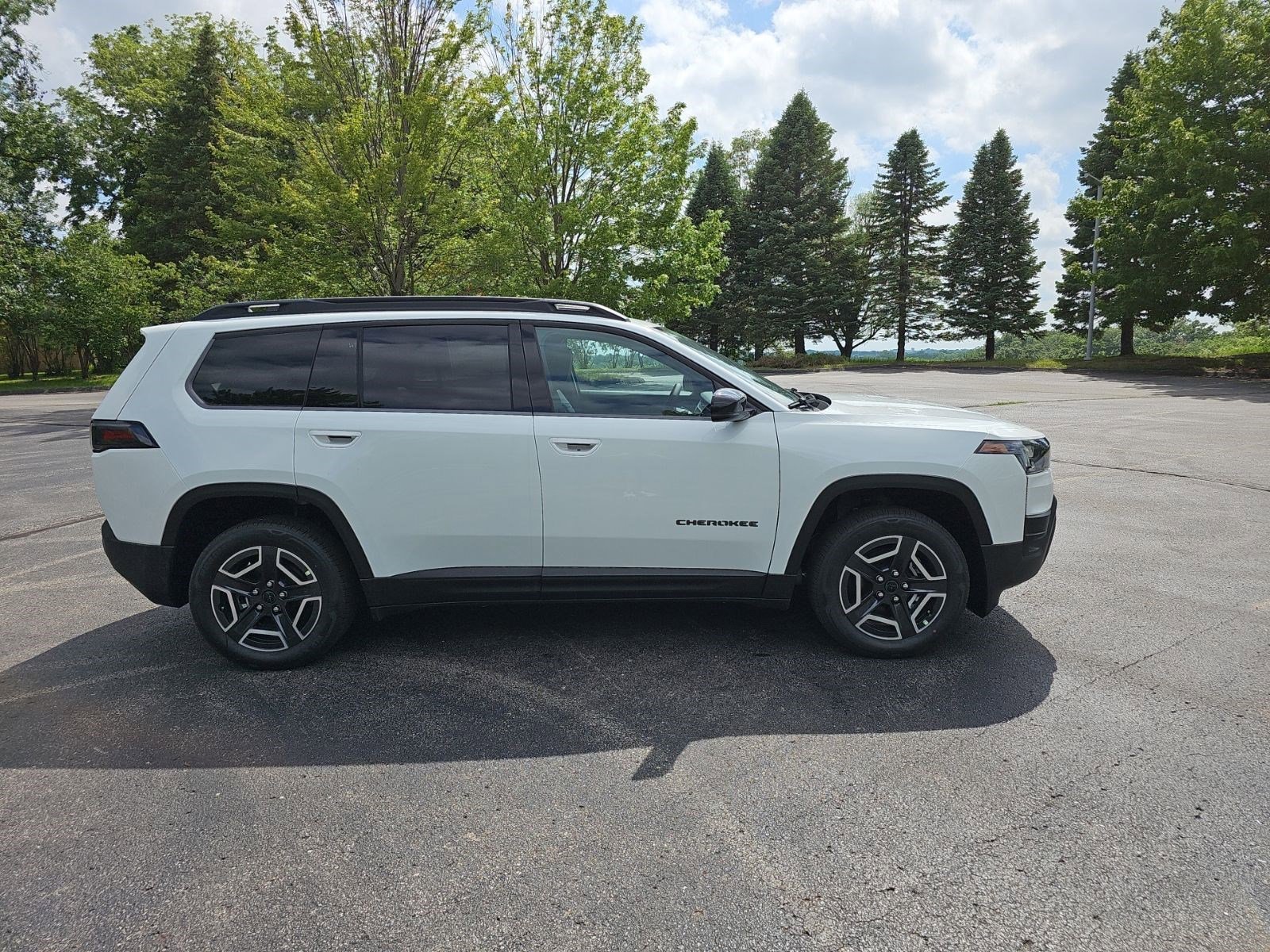 New 2026 Bright White Clearcoat Jeep Limited image 6