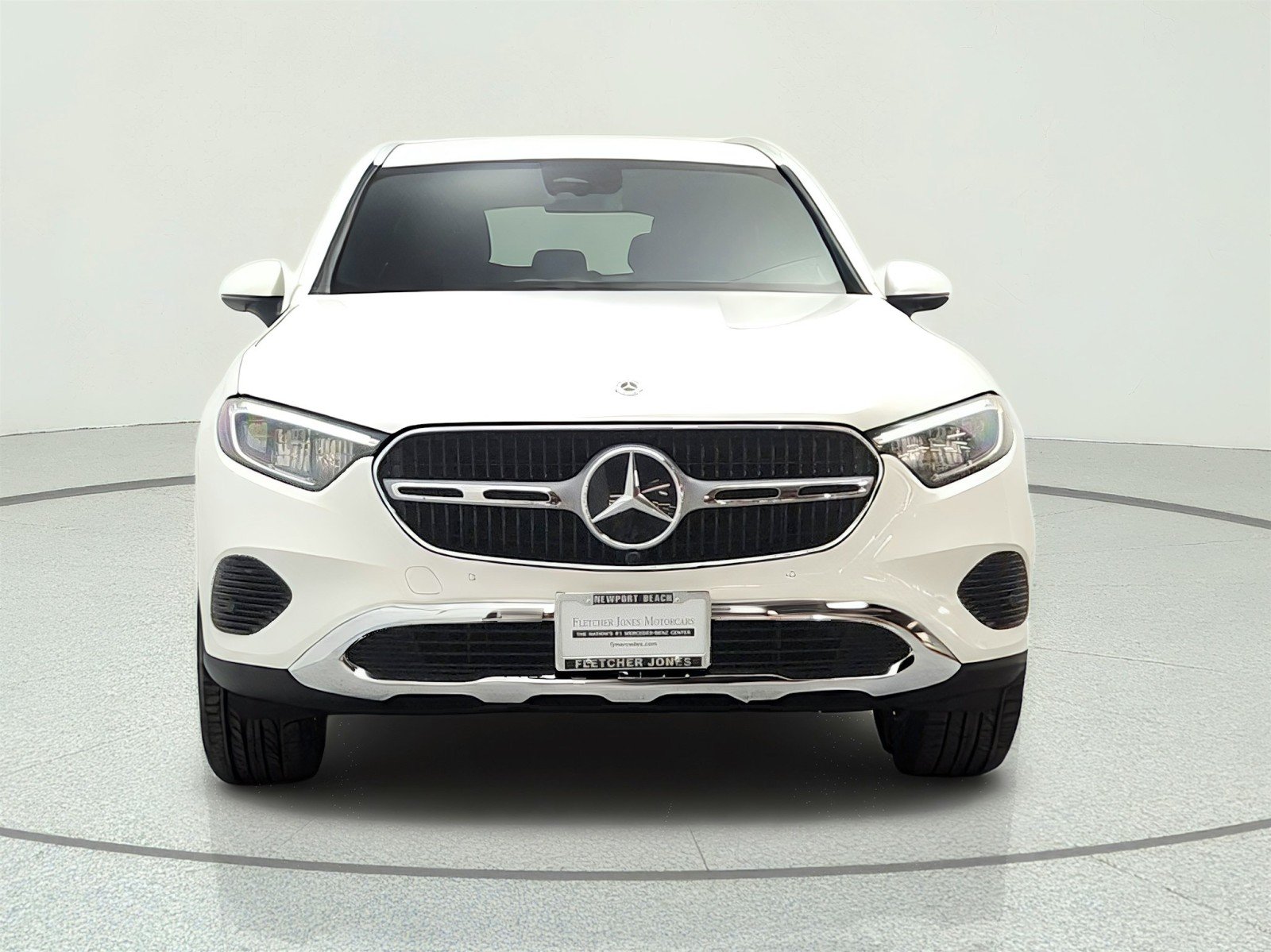 Certified Used 2024 Polar White Mercedes-Benz GLC 300 SUV image 2