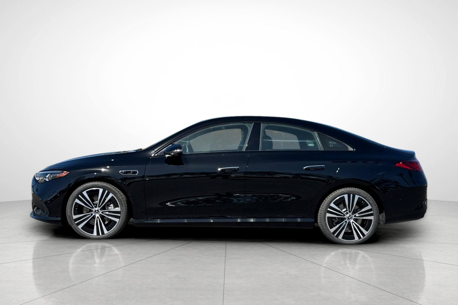 New 2027 Night Black Mercedes-Benz CLA 350 image 29
