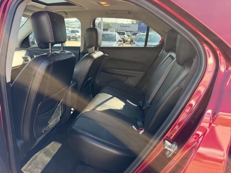 Used 2017 Siren Red Tintcoat Chevrolet Premier image 9
