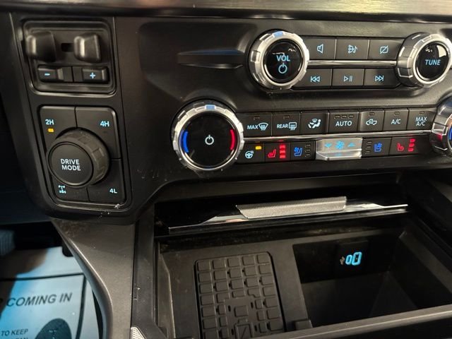 Used 2024 Gray Ford Lariat image 16