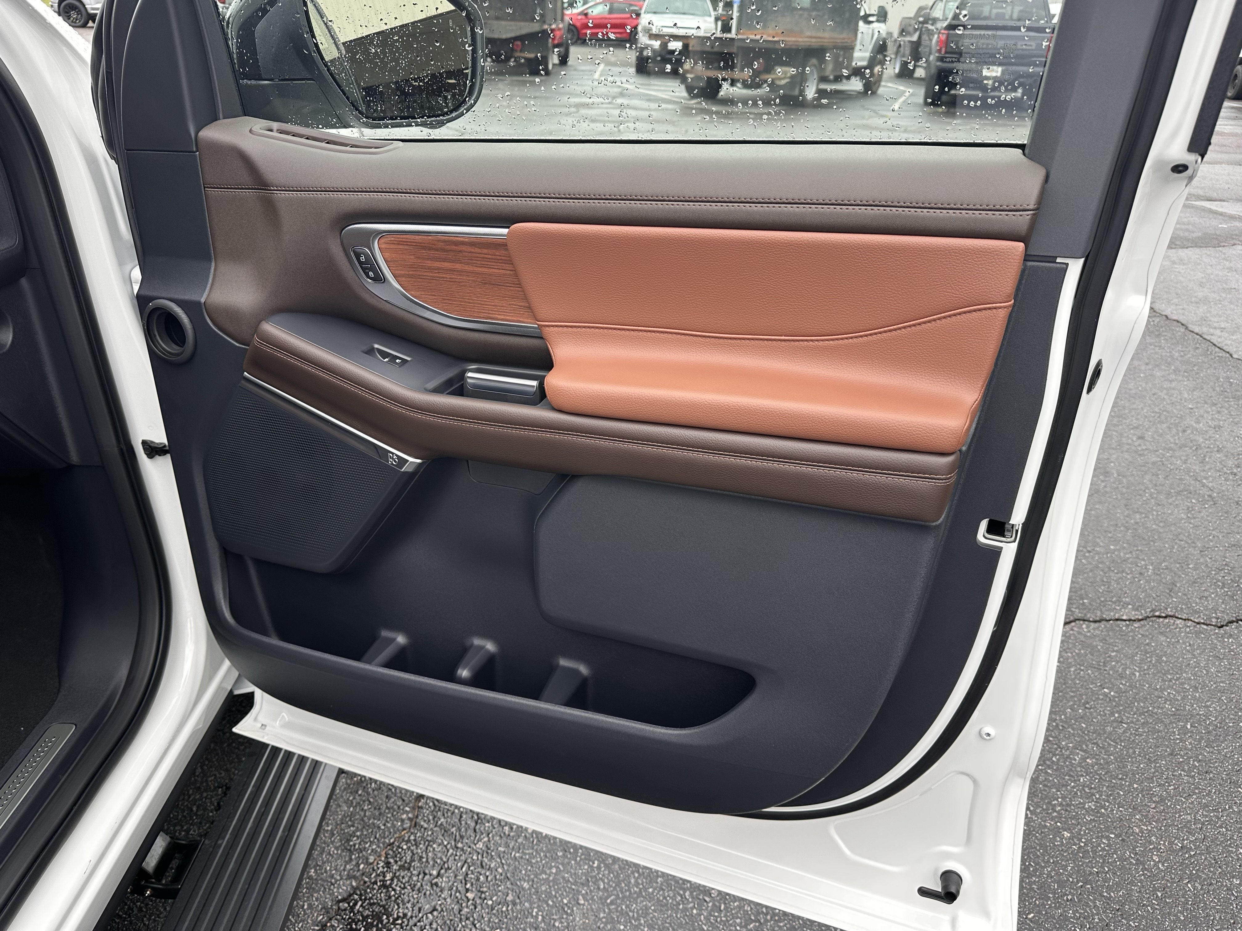 New 2026 Star White Metallic Tri-Coat Ford King Ranch® image 14
