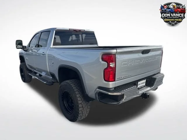 Used 2021 Silver Chevrolet LTZ image 3