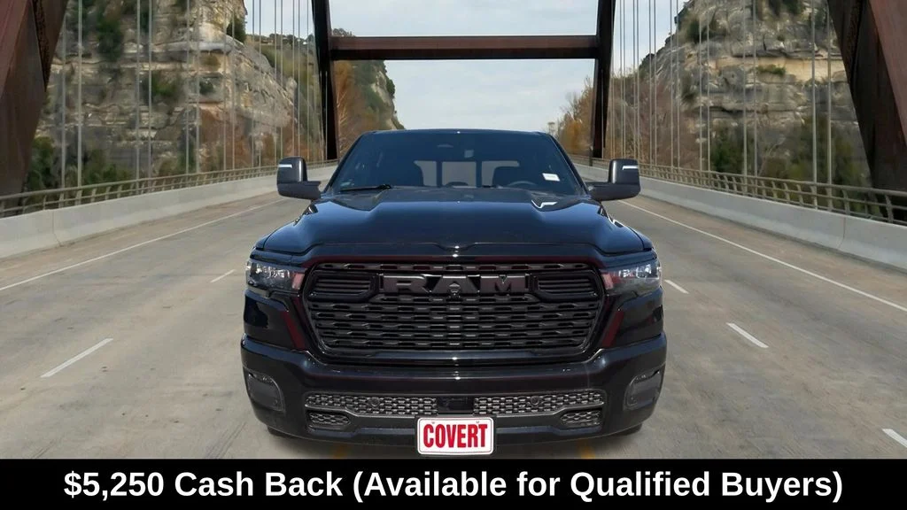 New 2026 Diamond Black Crystal Pearl-Coat Exterior Paint RAM Big Horn/Lone Star image 2