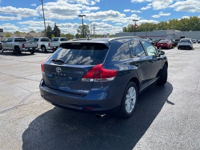 Used 2015 Beige Toyota LE image 5