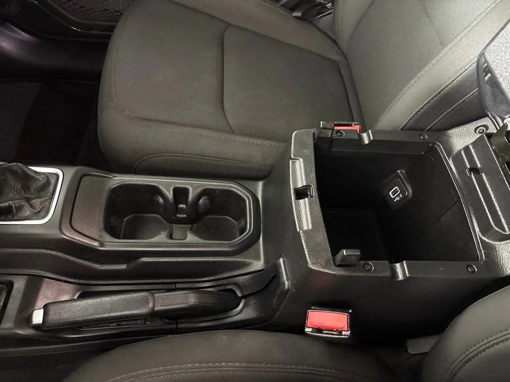Used 2023 Gray Jeep Sport S image 35