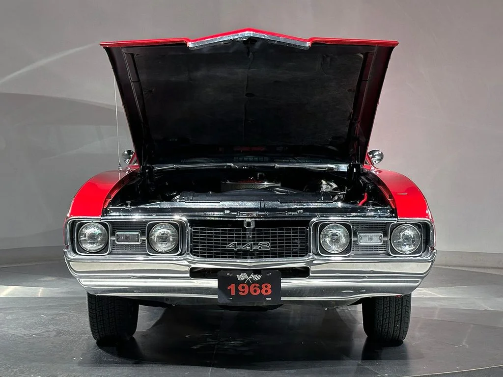 Used 1968 Red Oldsmobile  image 23