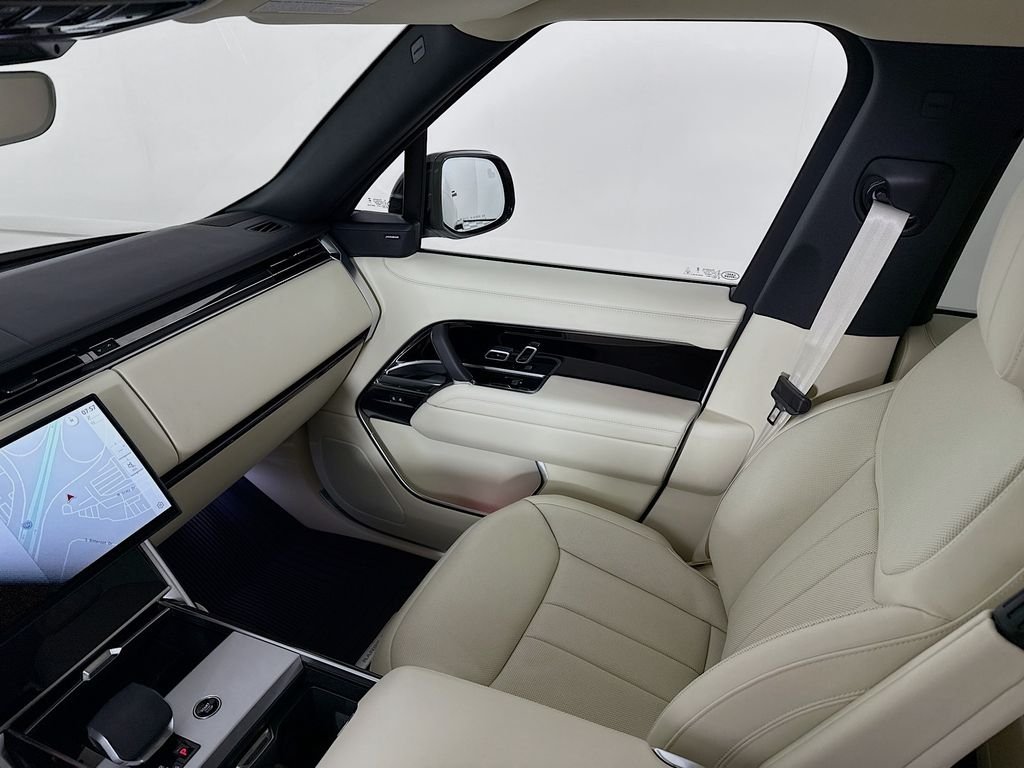 New 2026 Batumi Gold Land Rover SE image 24