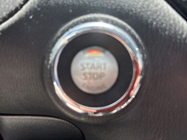 Used 2019 Gray Nissan SV image 17