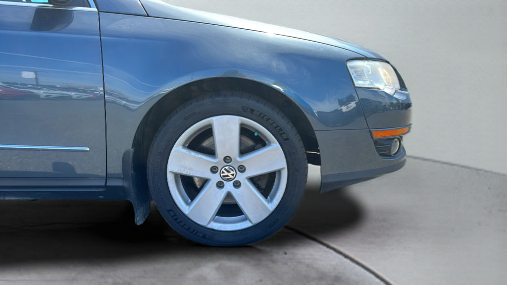 Used 2009  Volkswagen Komfort image 19