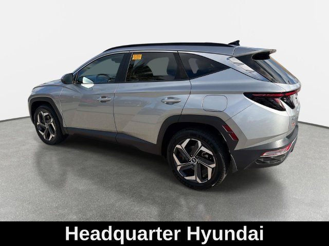 Used 2023 Silver Hyundai SEL image 4