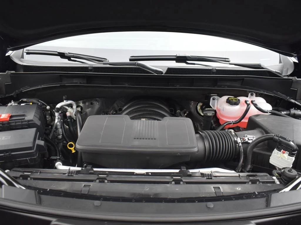 Certified Used 2026 Black Raven Cadillac Platinum Sport image 8