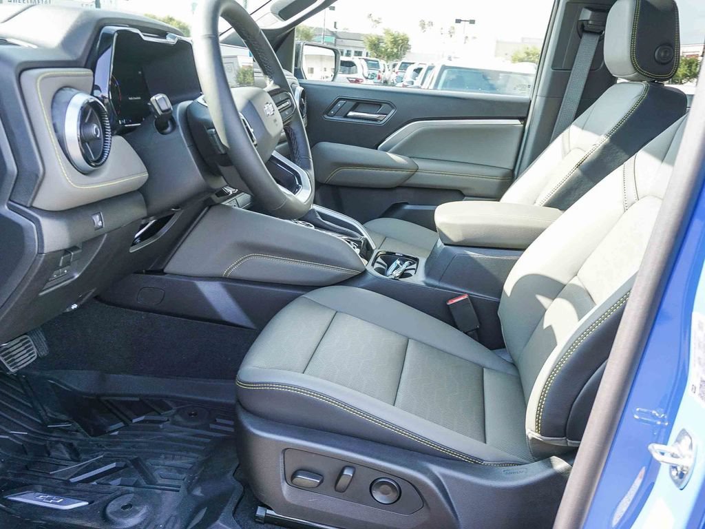 New 2026 Reef Blue Metallic Chevrolet ZR2 image 17