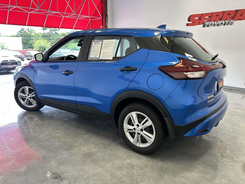 Used 2025 Blue Nissan S image 6