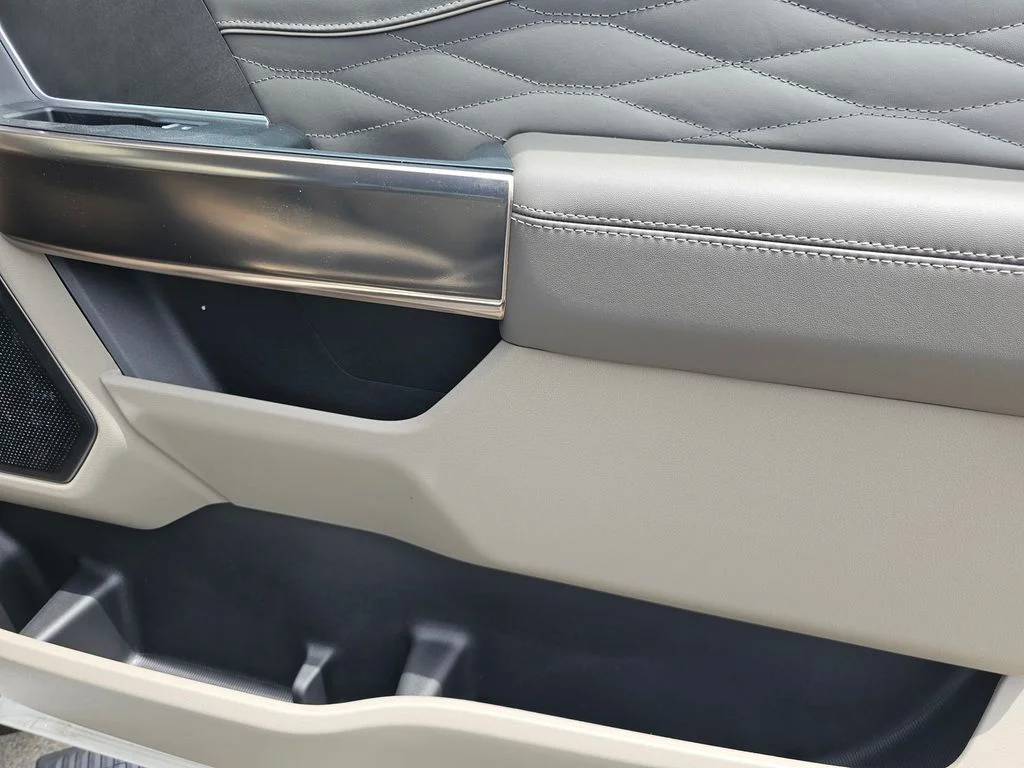 New 2026 Star White Metallic Tri-Coat Ford F-350® Platinum® image 9