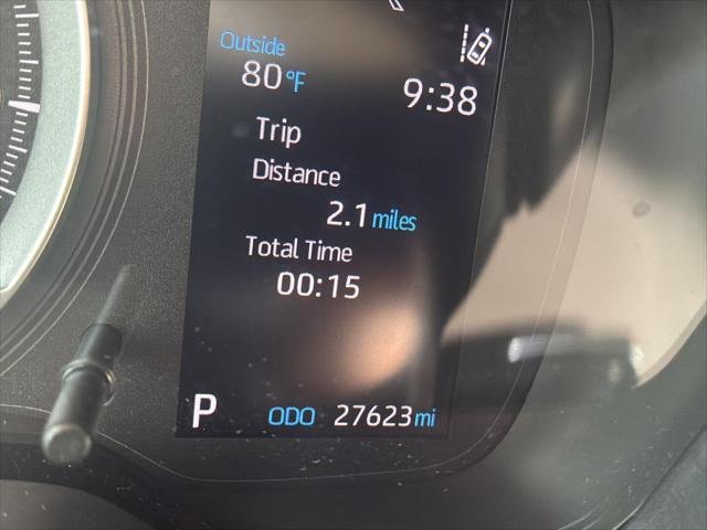 Certified Used 2022 ICE CAP Toyota  image 2