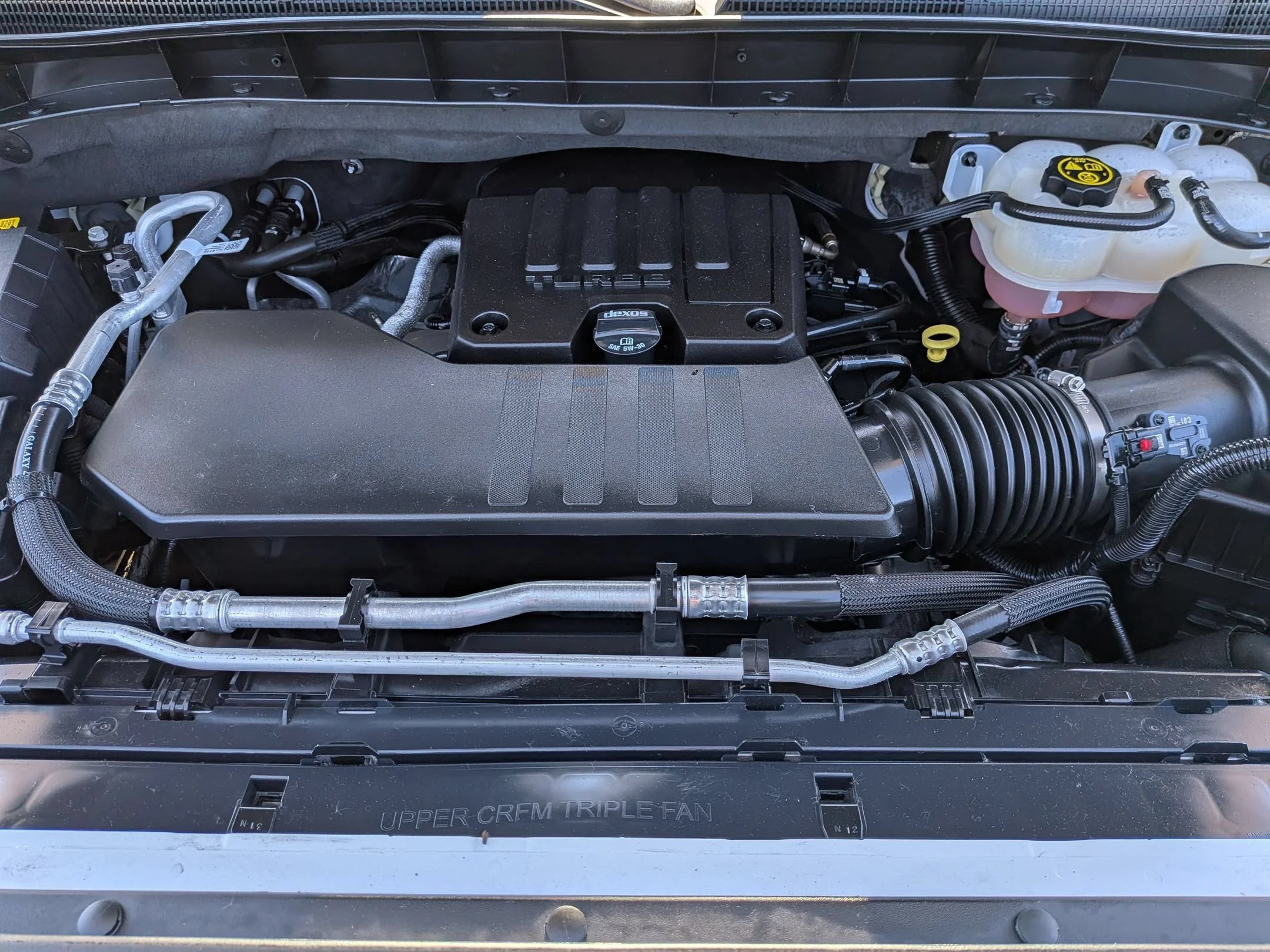 Used 2023 Summit White GMC Elevation image 29