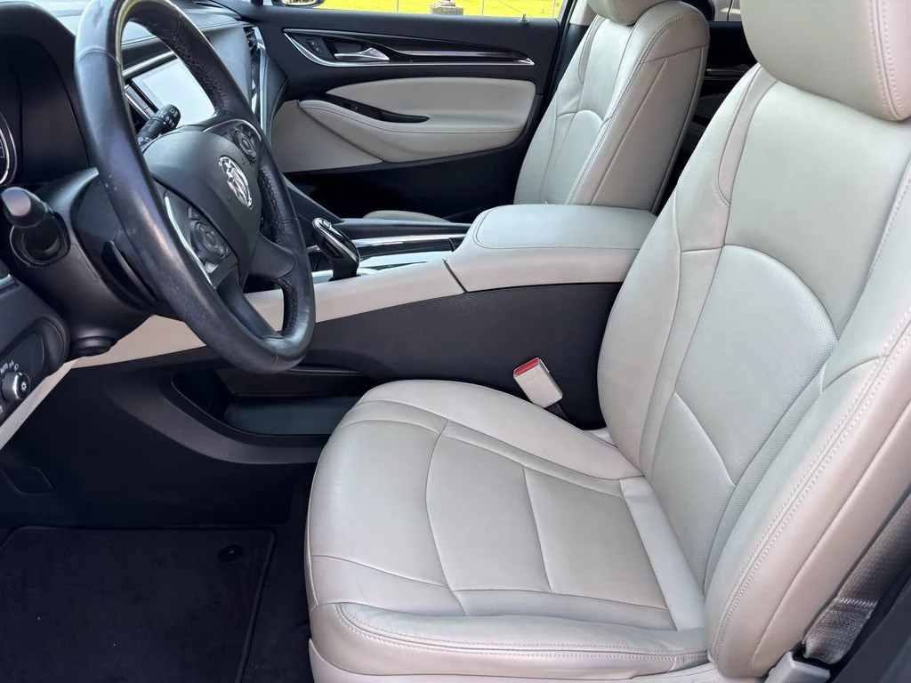 Used 2021 Includes Satin Nickel lower exterior accent color.) Buick Premium image 15