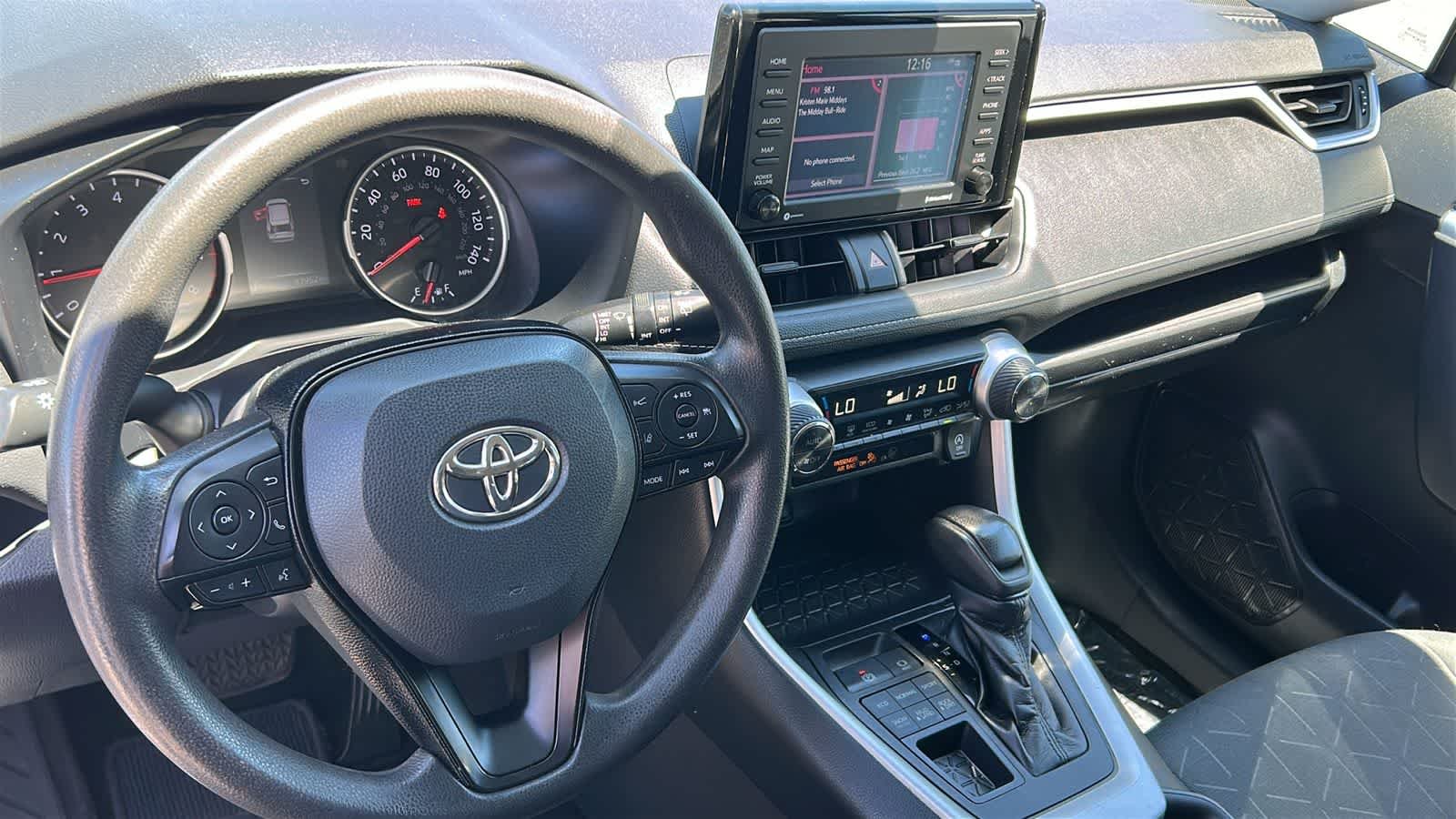 Used 2021 Silver Sky Metallic Toyota XLE image 10