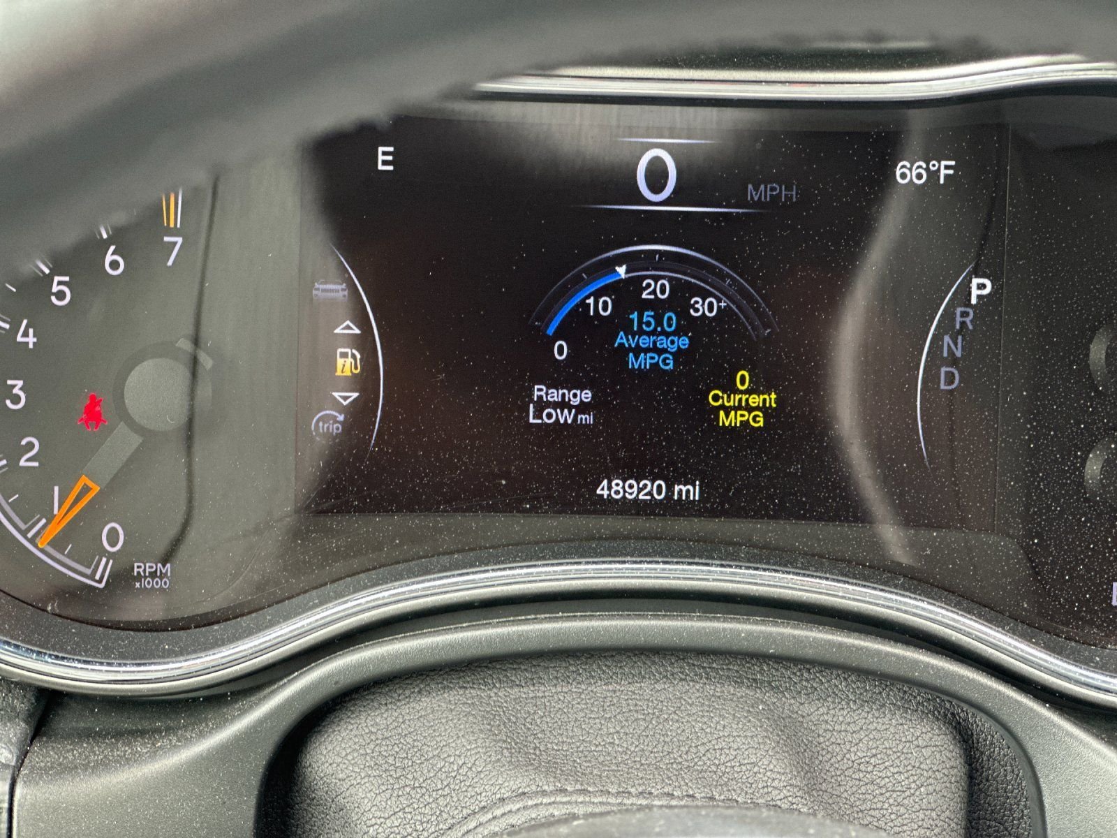 Used 2022 White Jeep Laredo X image 24