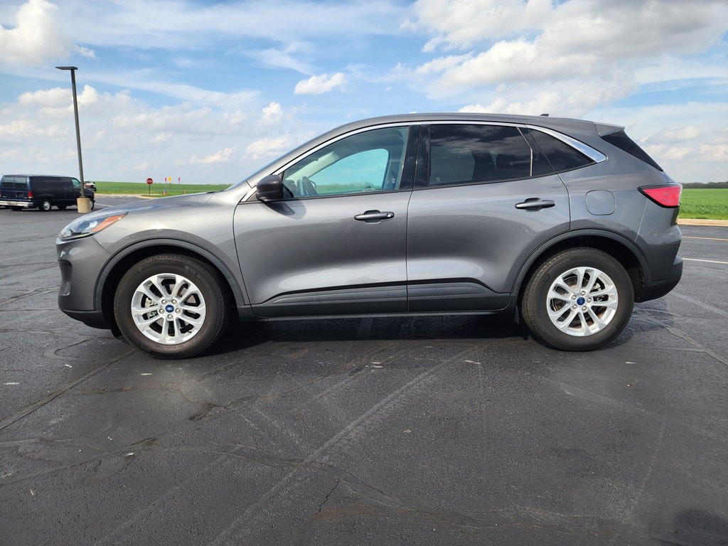 Used 2022 Carbonized Gray Metallic Ford SE image 6
