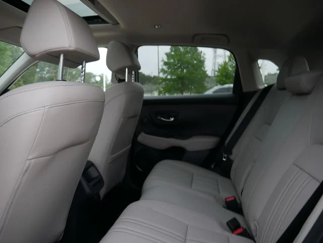 New 2027 Platinum White Pearl Honda EX-L image 19