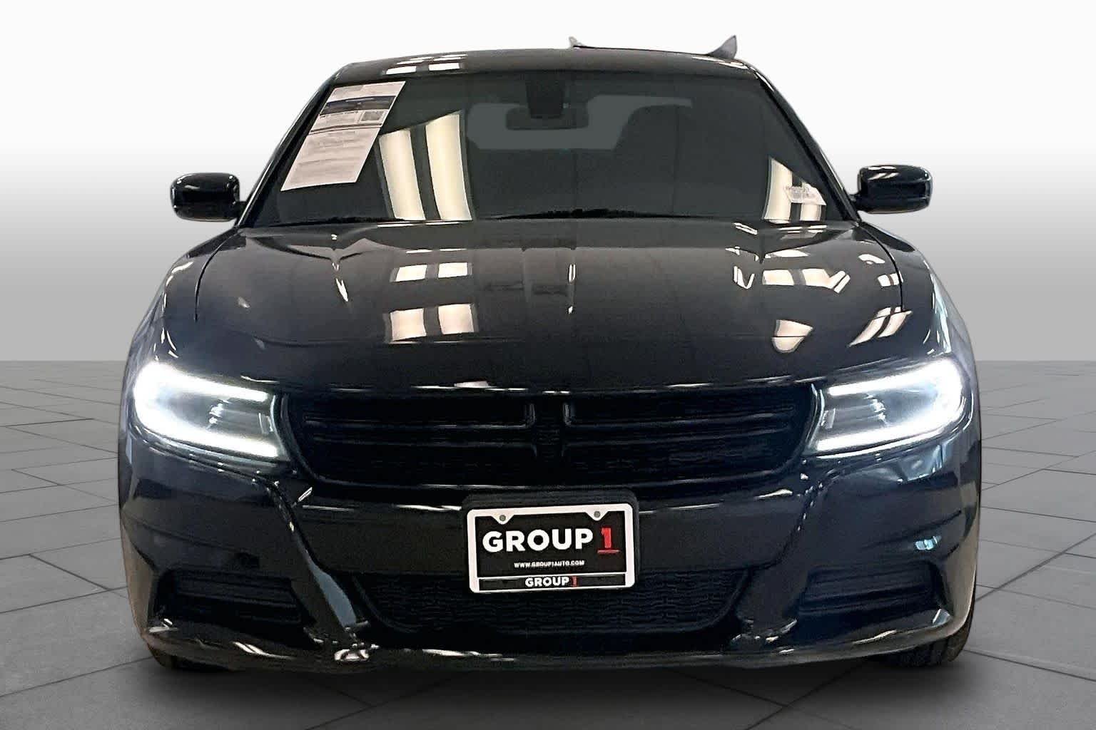Pre-Owned 2019 Dodge Charger SXT