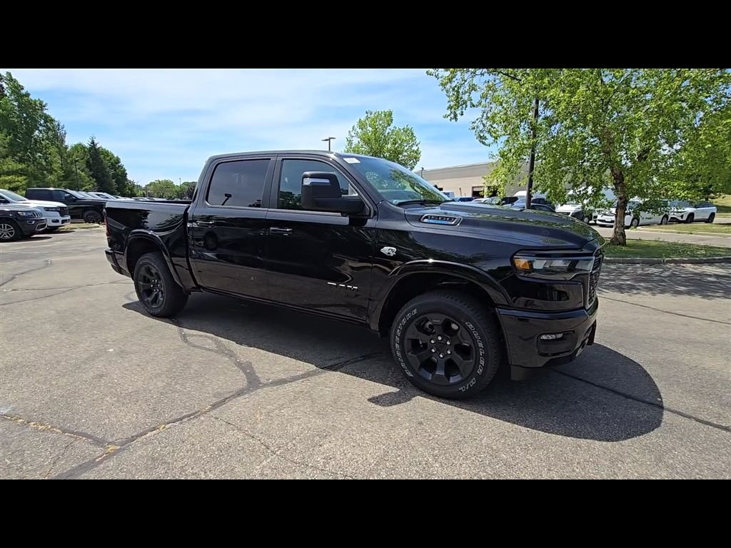 New 2026 Diamond Black Crystal Pearl-Coat Exterior Paint RAM Big Horn/Lone Star image 9