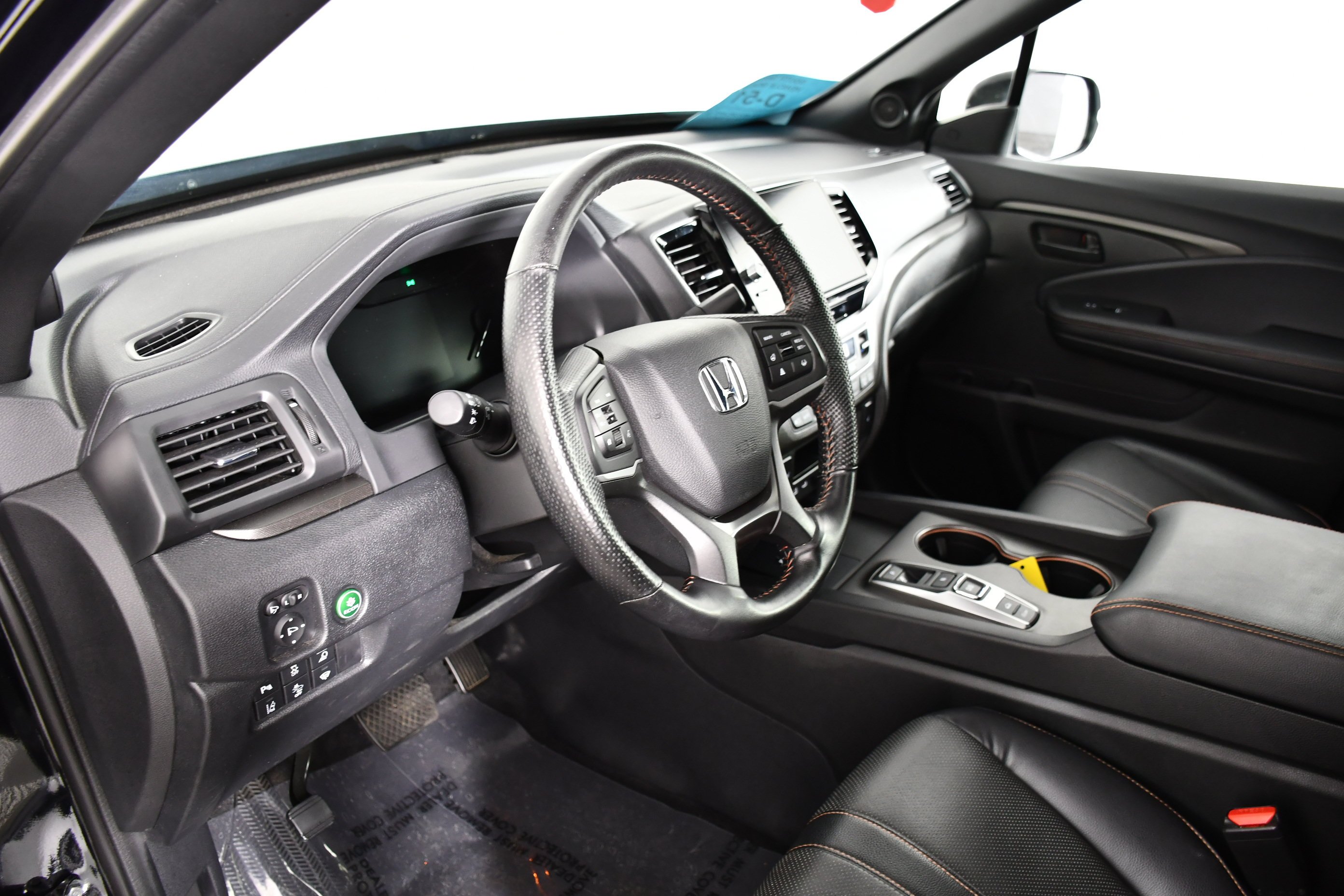 Certified Used 2024 Crystal Black Pearl Honda TrailSport image 39
