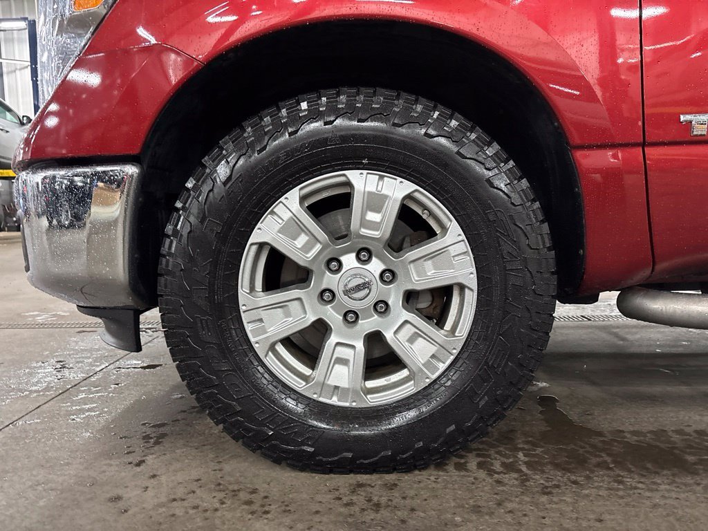 Used 2017 Red Nissan SV image 9
