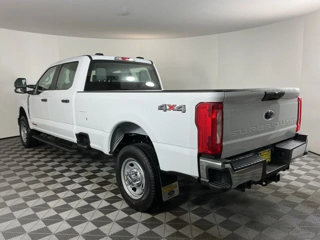 New 2026 Oxford White Ford XL image 6