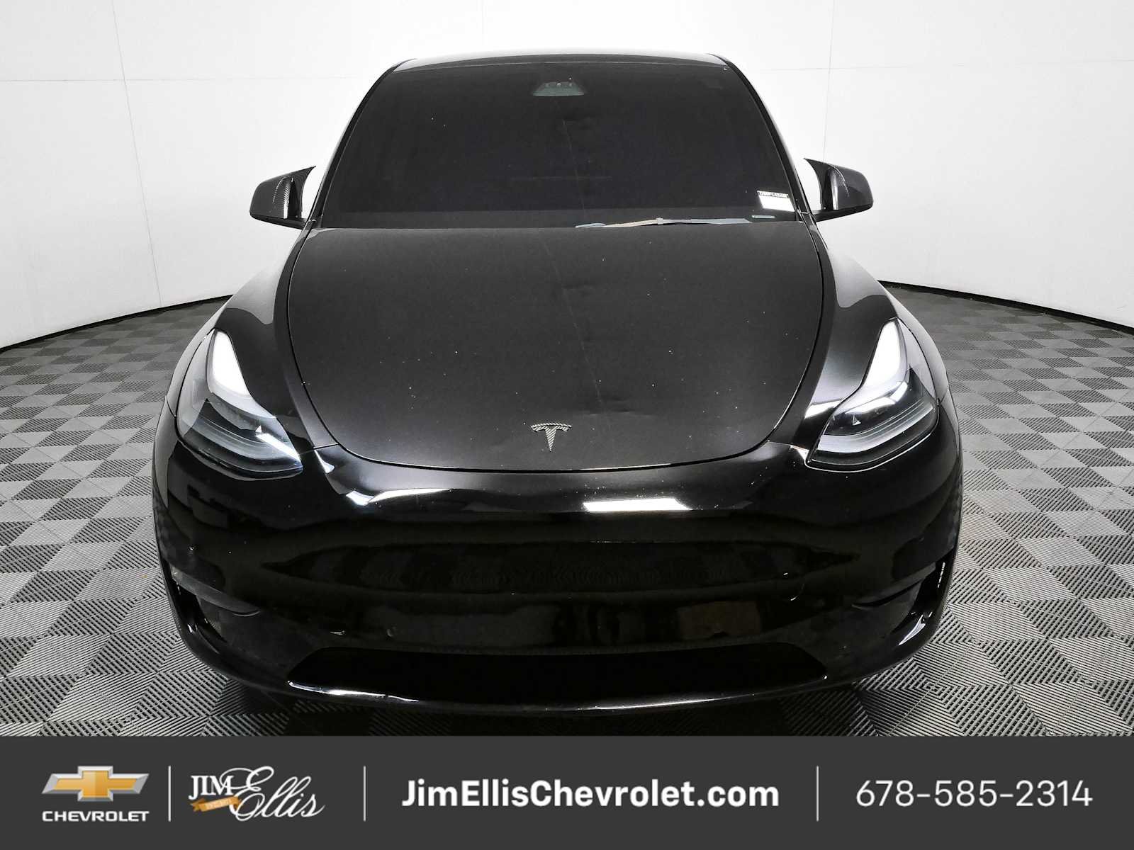 Used 2022 Black Tesla Performance Dual Motor All-Wheel Drive image 33