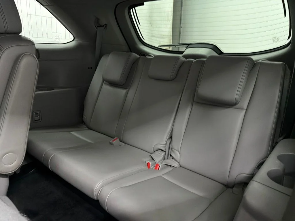 Used 2015 Gray Toyota Limited image 28