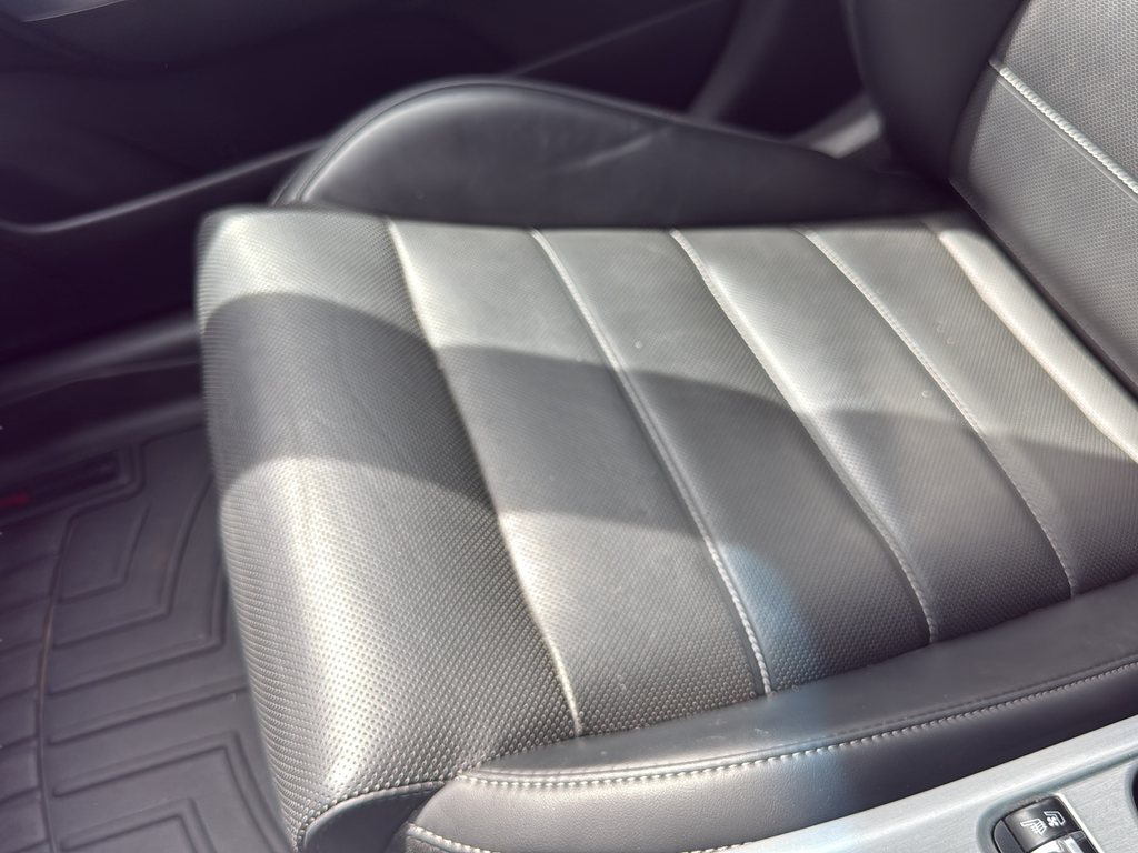 Used 2020 White Kia GT2 image 32