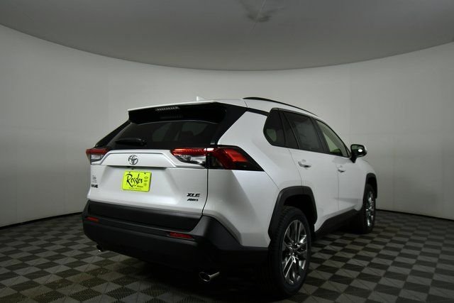 2025 Toyota RAV4 XLE Premium - Photo 11