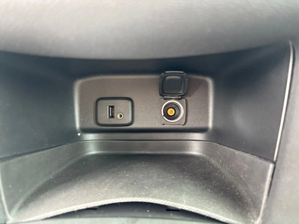 Used 2018 White Chevrolet LT image 26