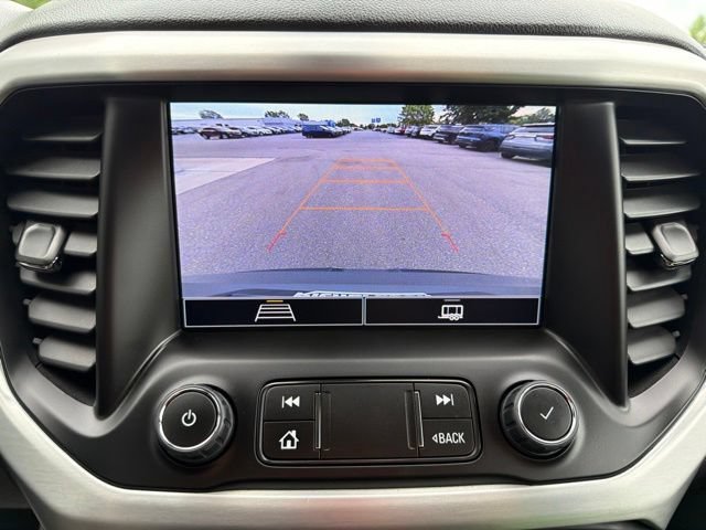 Used 2023 Sterling Metallic GMC SLE image 31