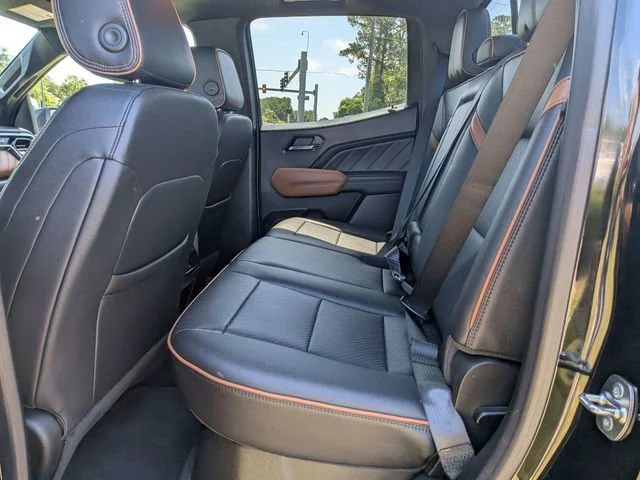 Used 2024 Onyx Black GMC AT4 image 9