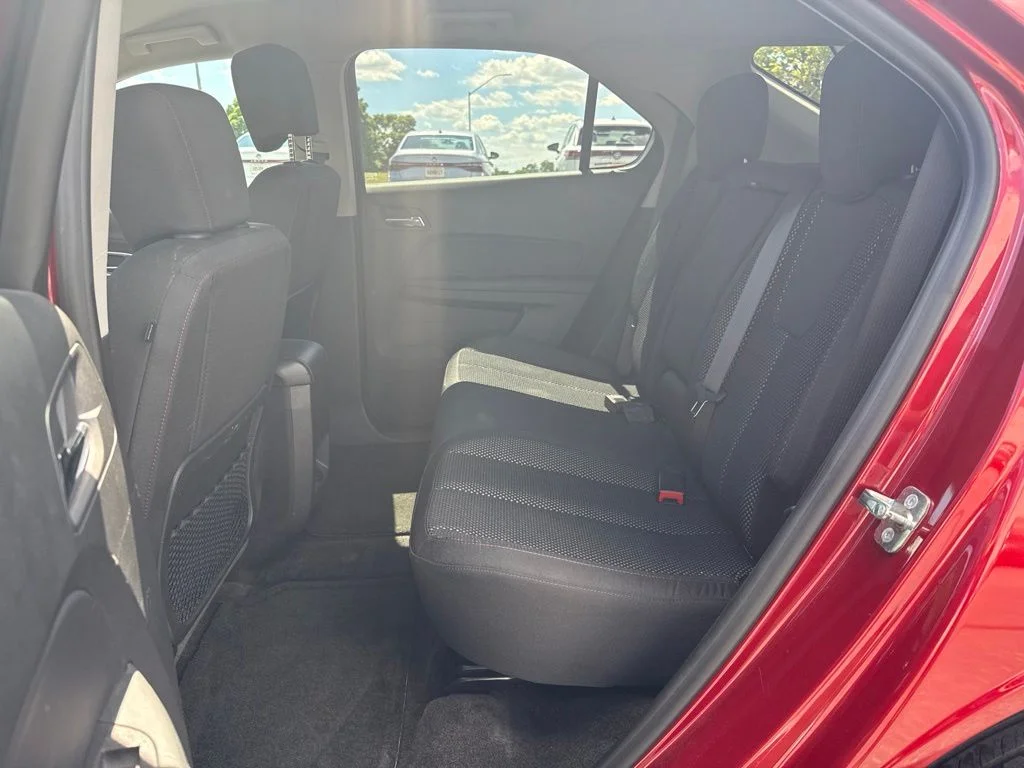 Used 2015 Crystal Red Tintcoat Chevrolet LT image 41